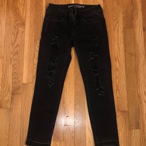 American Eagle black cropped jeans
